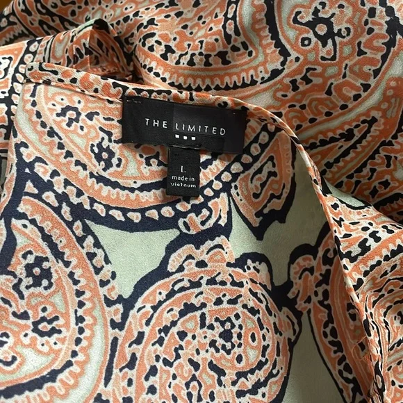 Colorful limited brand tunic size L, Paisley print, button back sleeves - Picture 6 of 6